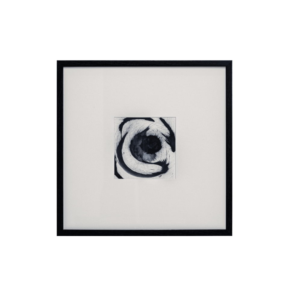 Monochromatic No: 10